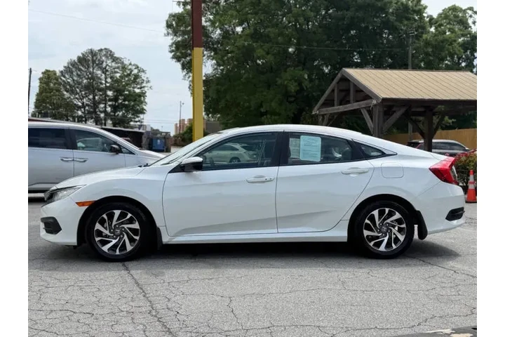 2016 Civic EX image 4