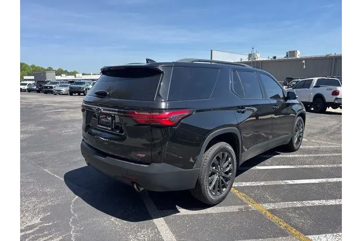 $27990 : Chevrolet Traverse 2022 4x4 image 6