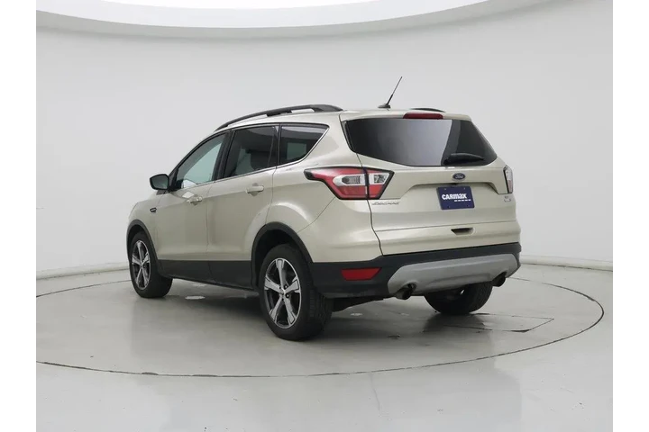 $13998 : Ford Escape 2017 AWD SE 4dr image 2