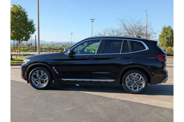 $35970 : BMW X3 2024 sDrive30i 4dr Sp image 9