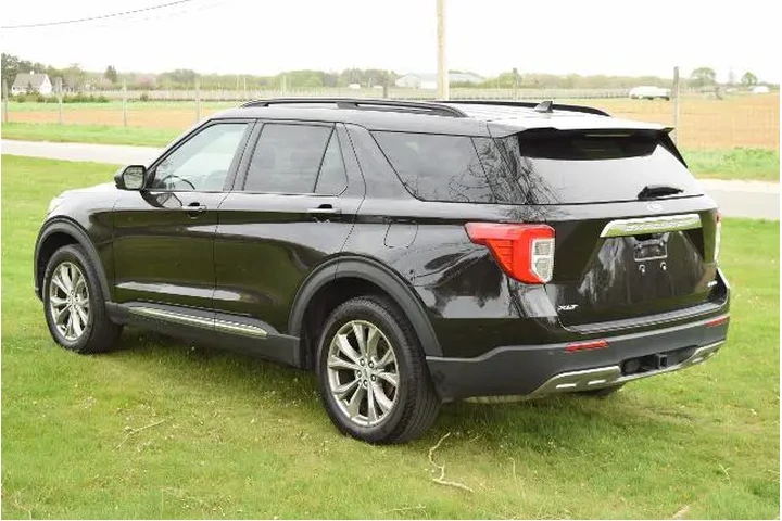 $31500 : Ford Explorer 2023 AWD XLT 4 image 5