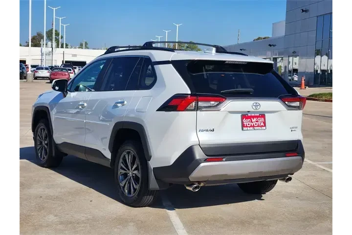 $39985 : Toyota RAV4 Hybrid 2025 AWD image 5