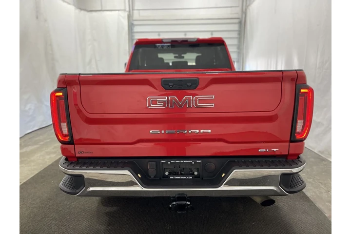 $39995 : Pre-Owned 2022 Sierra 2500HD image 4