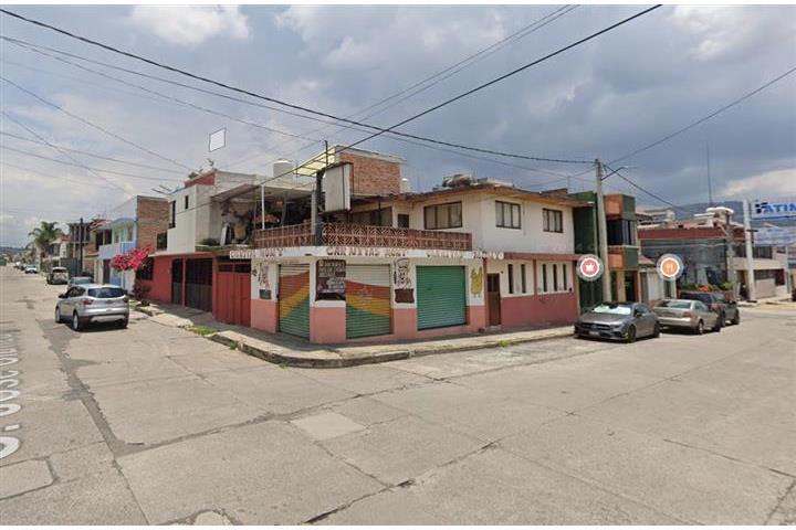 $125000 : DUEÑO VENDE CASA CON NEGOCIO image 1