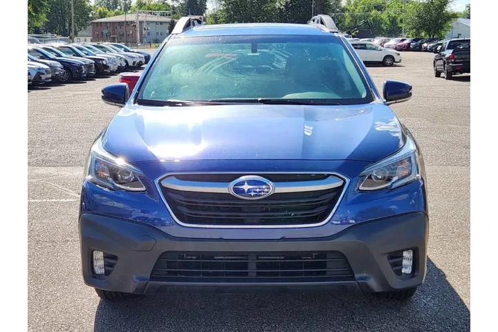$18995 : 2022 Outback Limited image 7