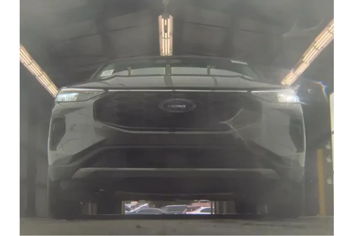 $19299 : Ford Escape 2024 Active 4dr image 4