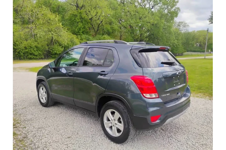 $13997 : 2021 Trax LT image 5