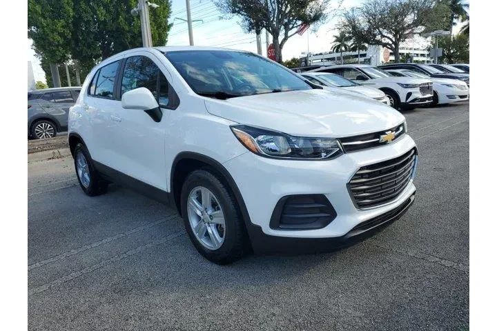 $10490 : Chevrolet Trax 2020 LS 4dr C image 1