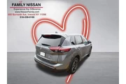 $24305 : Nissan Rogue 2025 AWD SV 4dr thumbnail