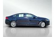 $13967 : Ford Fusion 2020 SE 4dr Seda thumbnail