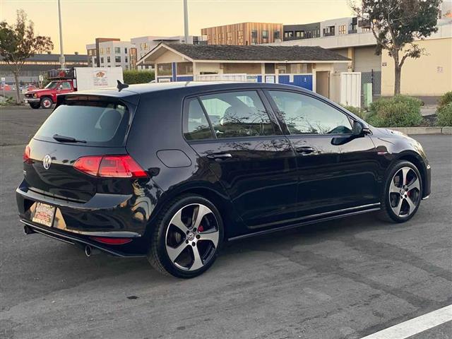 $14988 : 2015 Golf GTI SE image 6