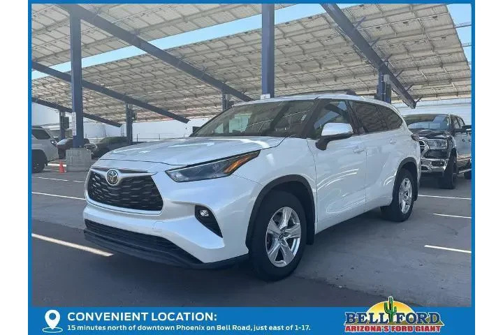 $32745 : Toyota Highlander 2022 AWD L image 2