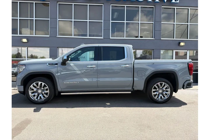 $46995 : 2025 GMC Sierra 1500 4WD Crew image 7