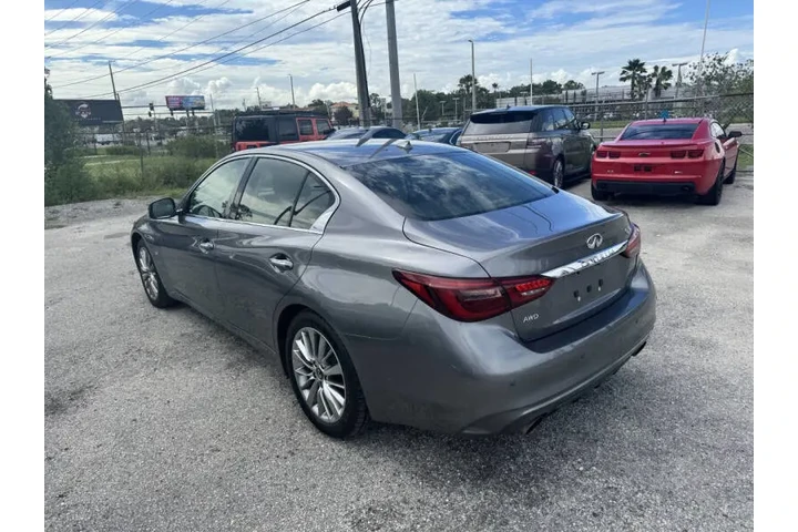 $11897 : 2018 Q50 2.0T Luxe image 4