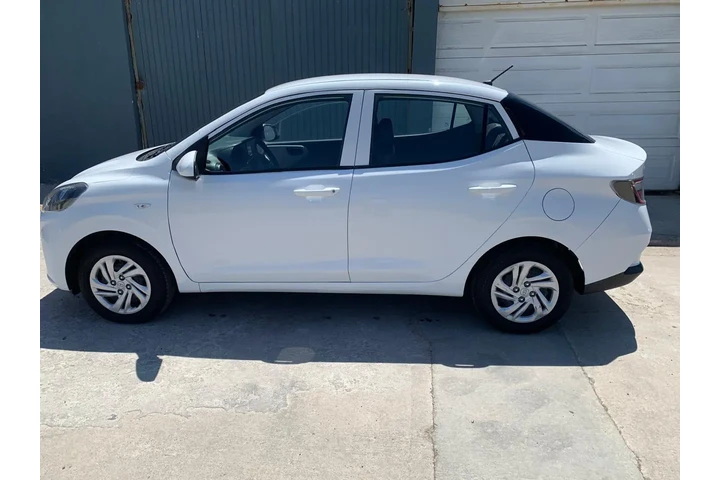 $185000 : Hyundai Grand i10 2022 image 4