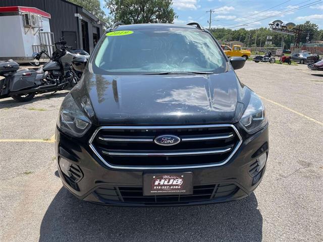 $12995 : 2019 Escape SE 4WD image 2