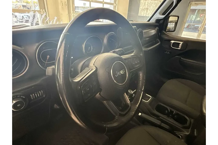 $22799 : Jeep Wrangler Unlimited 2019 image 9