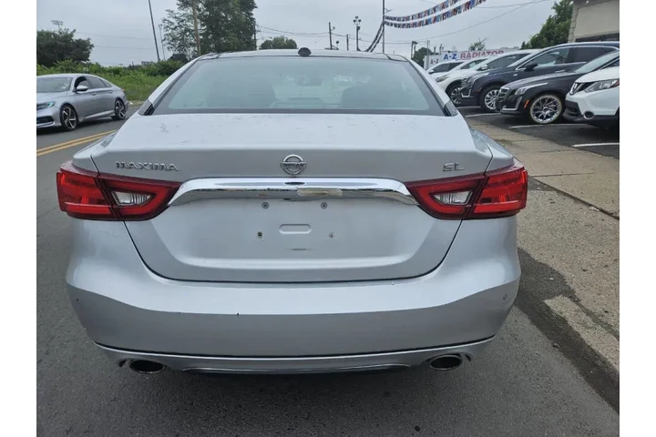 $999 : 2017 Maxima image 4