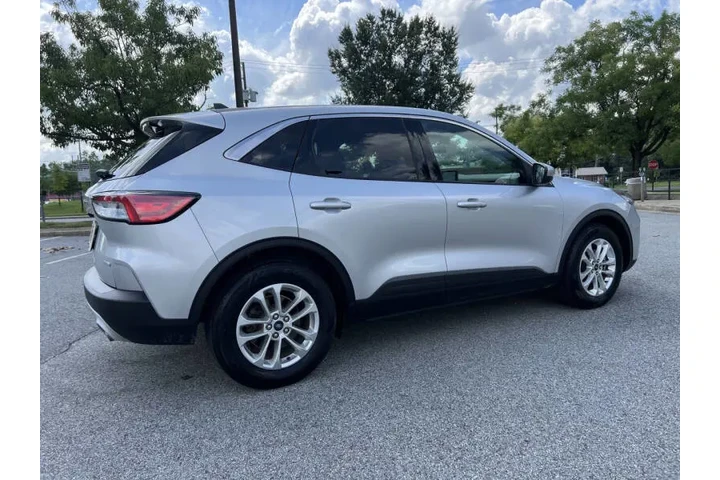 $11500 : 2020 Escape SE image 6