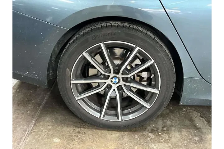 $23888 : BMW 3 Series 2019 AWD 330i x image 7