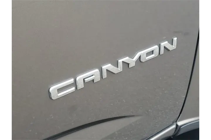 $9988 : GMC Canyon 2015 4x4 SLE 4dr image 10