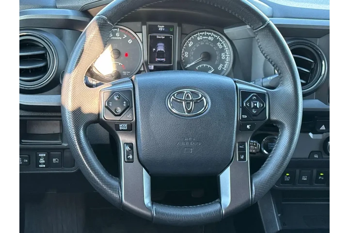 $26980 : Toyota Tacoma 2018 4x2 TRD O image 9