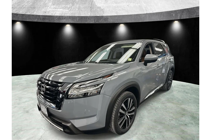 $33985 : Nissan Pathfinder 2023 AWD P image 2