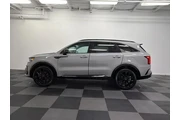 $29500 : Kia Sorento 2023 AWD SX 4dr thumbnail
