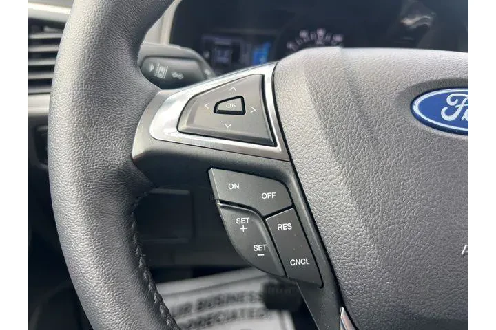 $28275 : Ford Edge 2024 AWD ST-Line 4 image 9