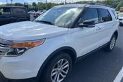 $13794 : PRE-OWNED 2015 FORD EXPLORER thumbnail