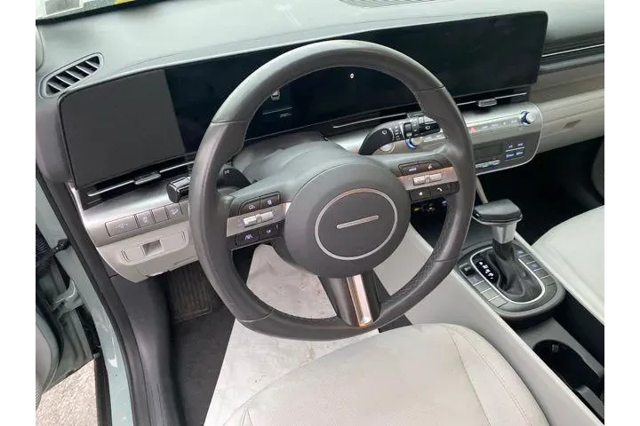 $19799 : Hyundai KONA 2025 AWD SEL 4d image 6