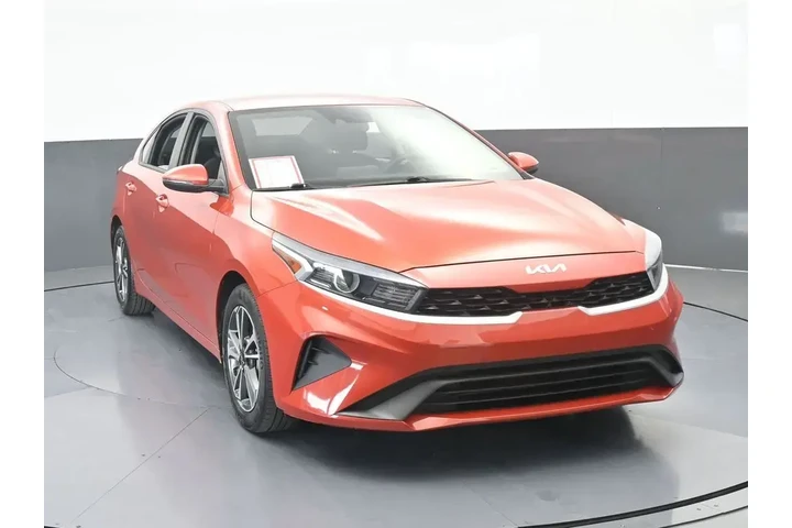 $14991 : Kia Forte 2023 LX 4dr Sedan image 9