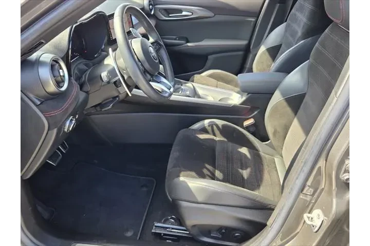 $27489 : Alfa Romeo Tonale Hybrid 202 image 10