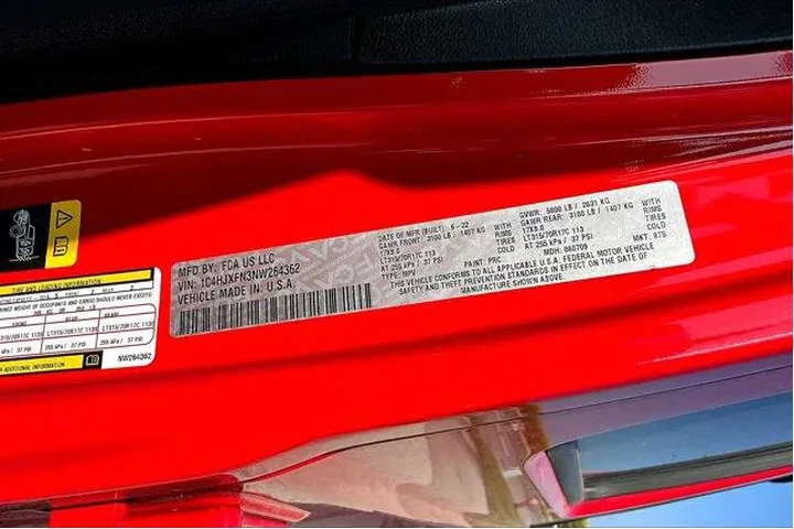 $39780 : Jeep Wrangler Unlimited 2022 image 4