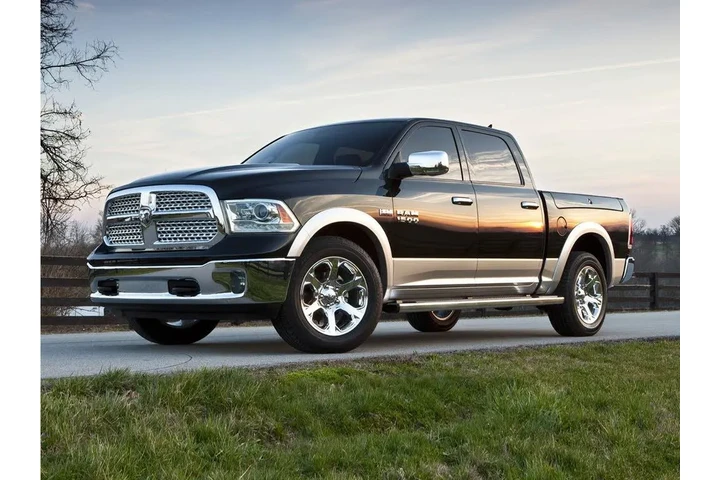 $15139 : Ram 1500 2014 4x4 Express 4d image 1