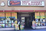 El Nuevo Mundo Market, Bakery