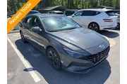 $17895 : Hyundai ELANTRA 2023 SEL 4dr thumbnail