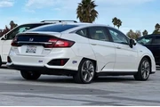 $21569 : Honda Clarity Plug-In Hybrid thumbnail