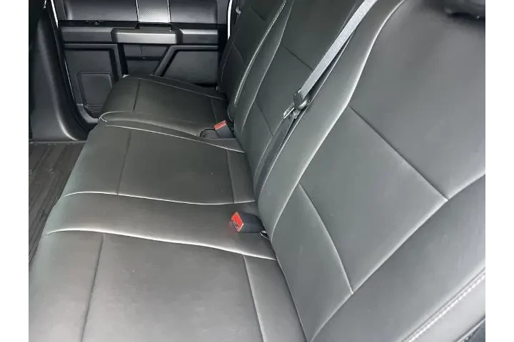 $29990 : Ford F-150 2019 4x4 XLT 4dr image 8