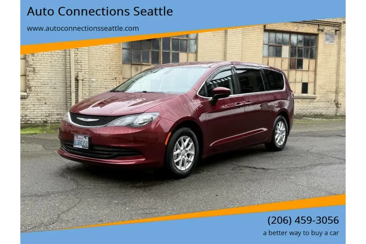 2018 Pacifica LX image 2
