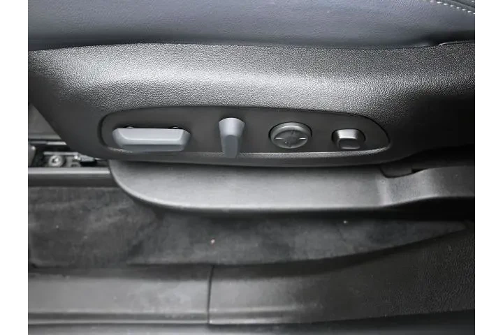 $28991 : Buick Enclave 2022 Premium 4 image 8