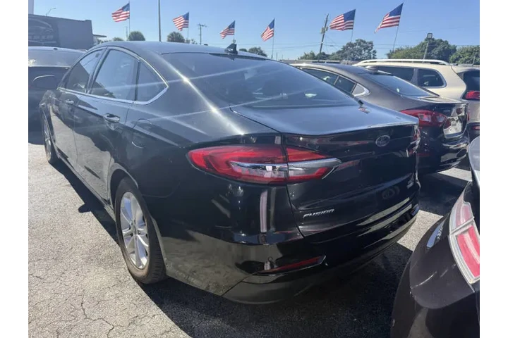 $7450 : 2019 Fusion SE image 7