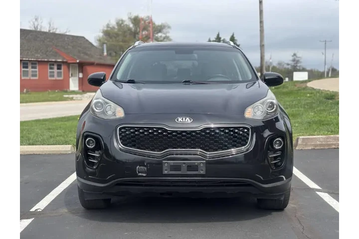 $8999 : 2017 Sportage EX image 3