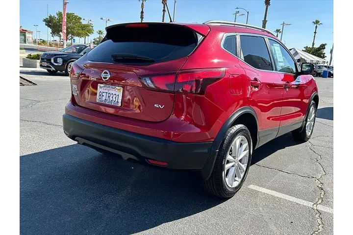 $16995 : Nissan Rogue Sport 2018 S 4d image 4