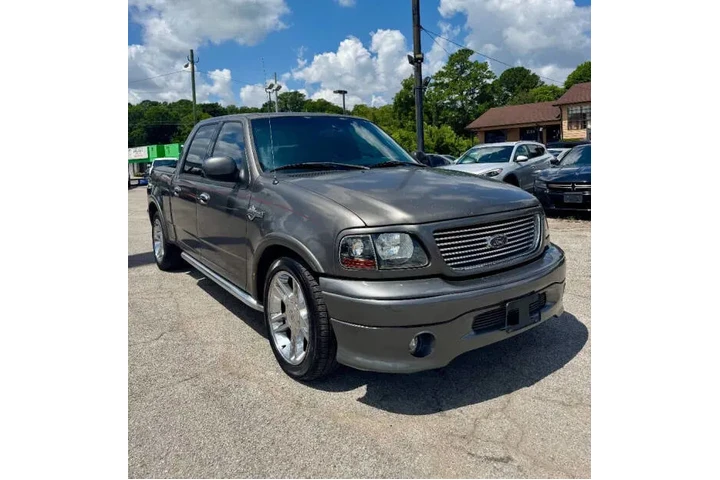 $8900 : 2017 Charger SE image 7