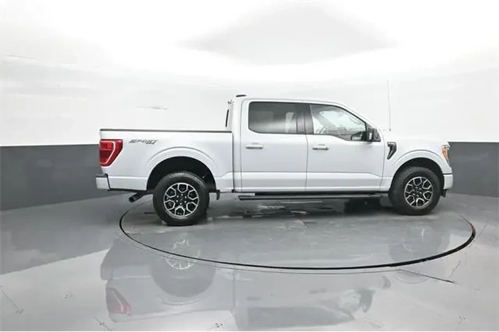 $30329 : Ford F-150 2021 4x4 XL 4dr S image 8