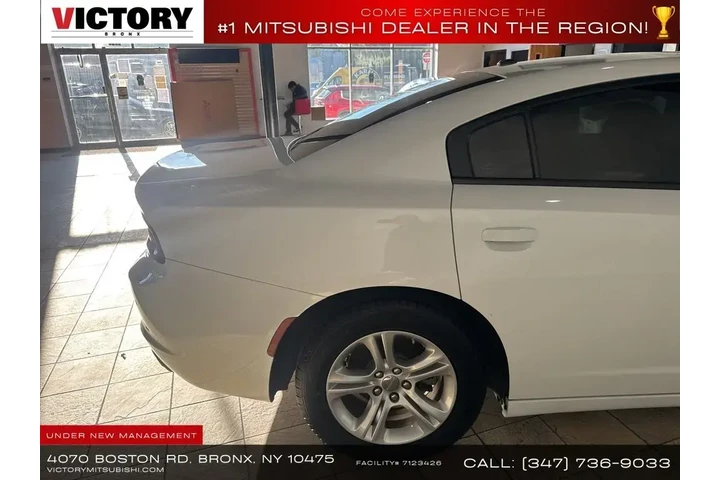 $15295 : Dodge Charger 2022 SXT 4dr S image 10