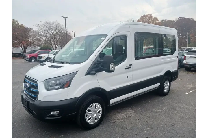 $23999 : Ford E-Transit 2023 350 3dr image 1