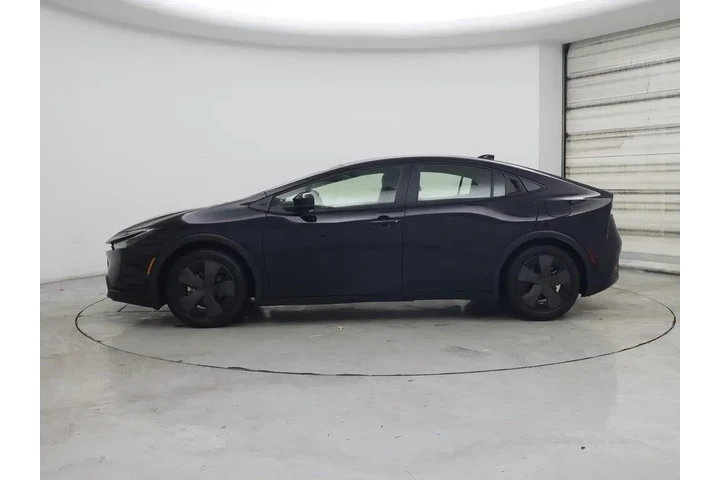 $28998 : Toyota Prius 2025 LE 4dr Hat image 3