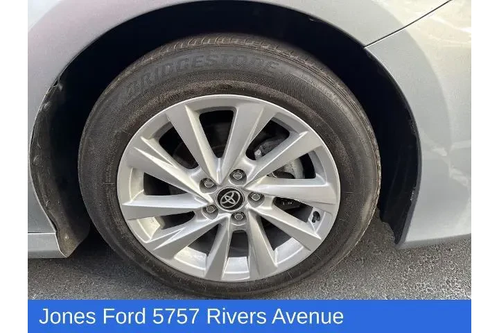 $26424 : Toyota Camry 2024 LE 4dr Sed image 3